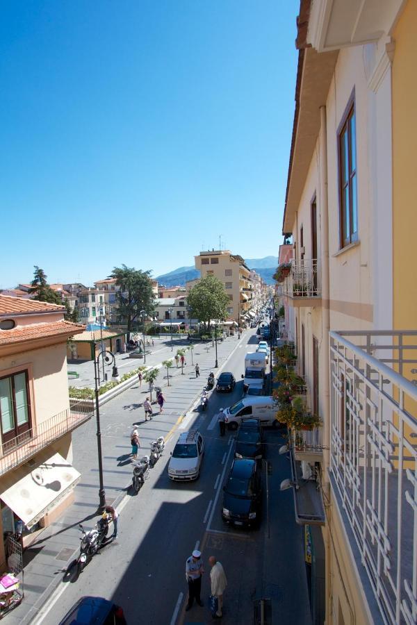 Sine Tempore Apartment Sorrento Luaran gambar